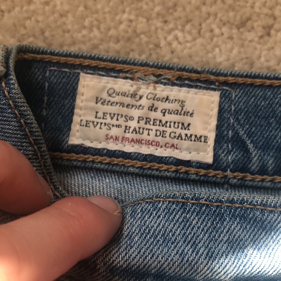 Aritiza - Levi's - Wedgie Straight - Size 24 - Picture 4 of 4